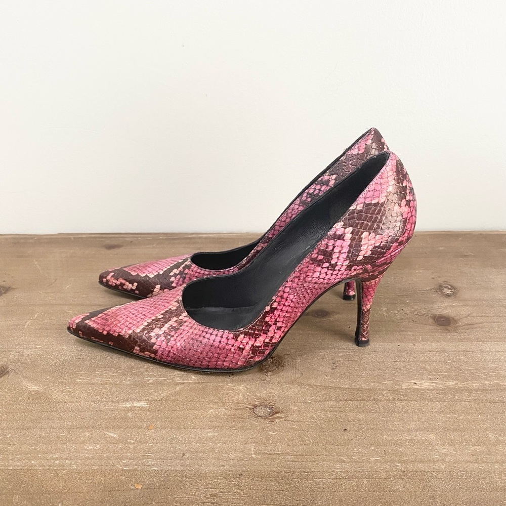Stuart Weitzman Snake Print Heels Pink Size 6 - image 1